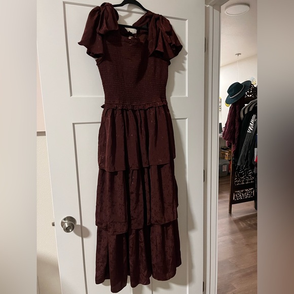 Ivy City Co Burgundy Maxi Dress - Picture 3 of 5